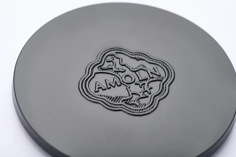 amoln-kerzendeckel-duftkerze-metall-mit-logo image 1