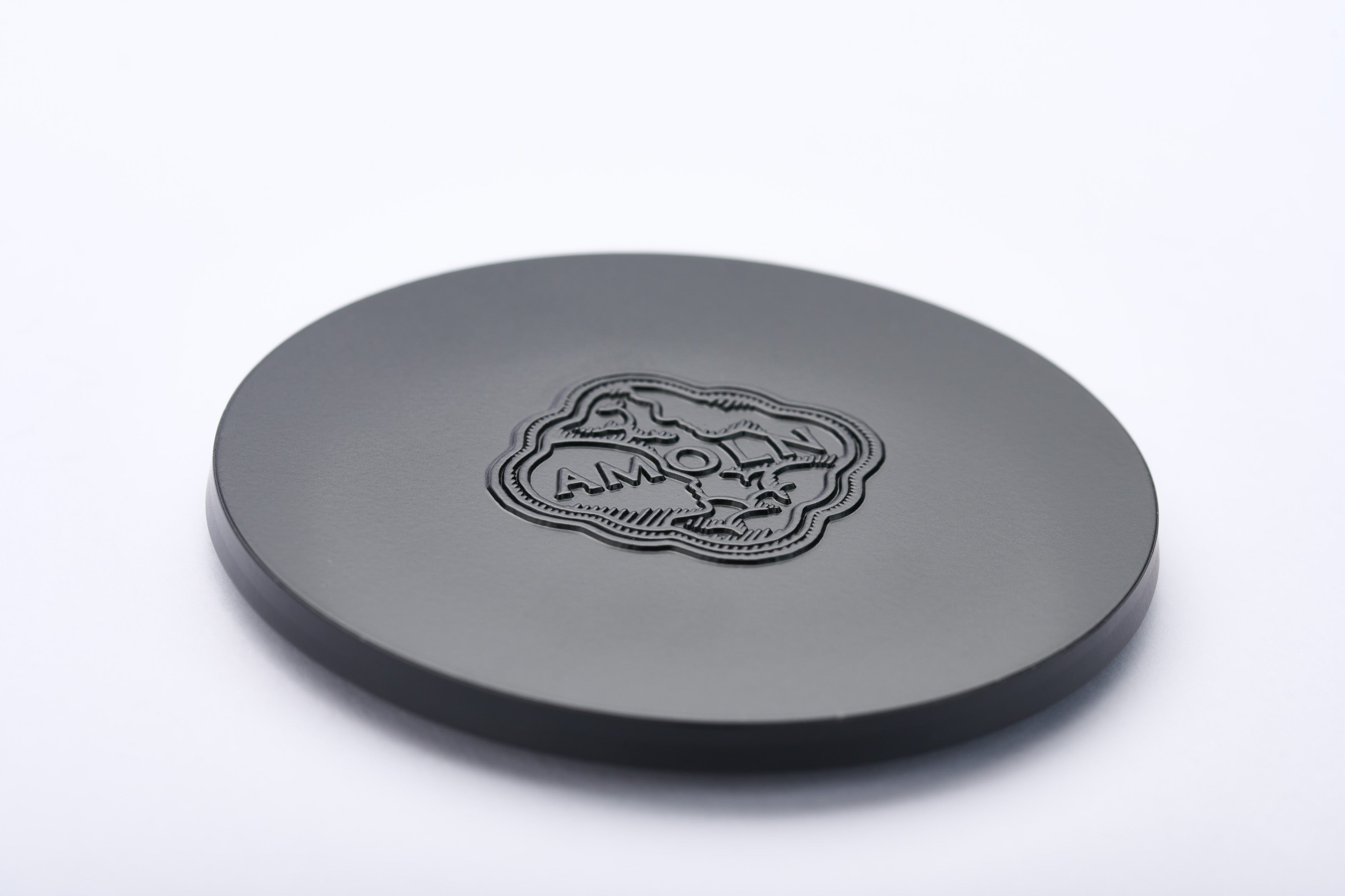 amoln-kerzendeckel-duftkerze-metall-mit-logo image 2